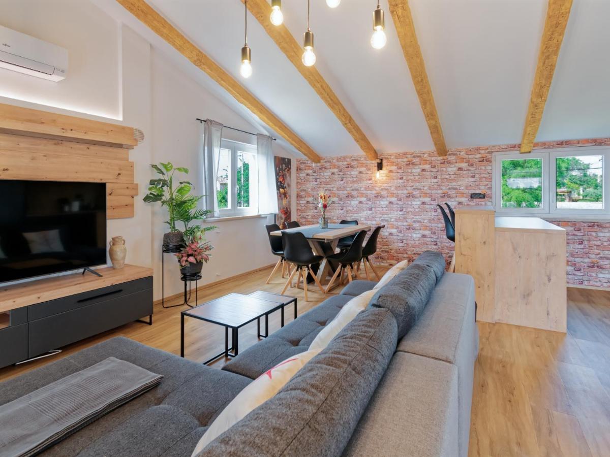 Morgan By Rent Istria